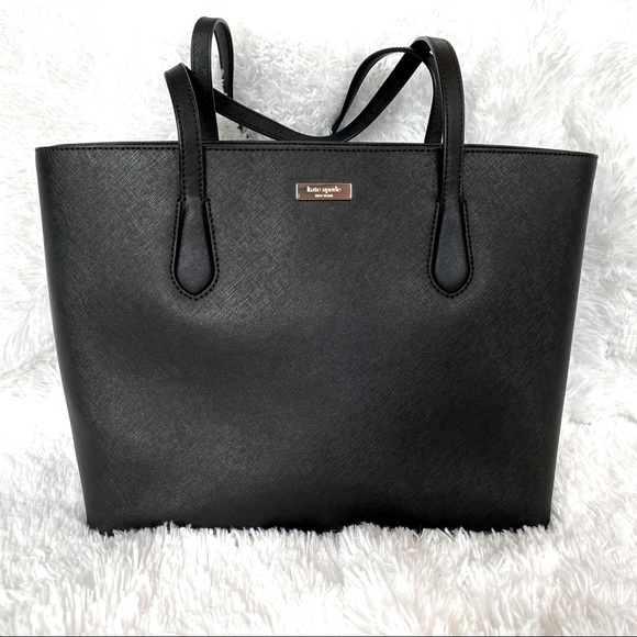 kate spade Handbags - KATE SPADE Laurel Way Tote/ Purse